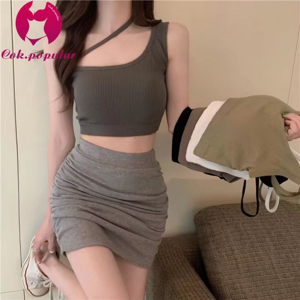 #165 บราเสื้อครอปสายเดี่ยวแบบข้างเดียวเก๋มากเกาหลีมาก สายเดี่ยวผ้าร่อง ไหมพรม COK