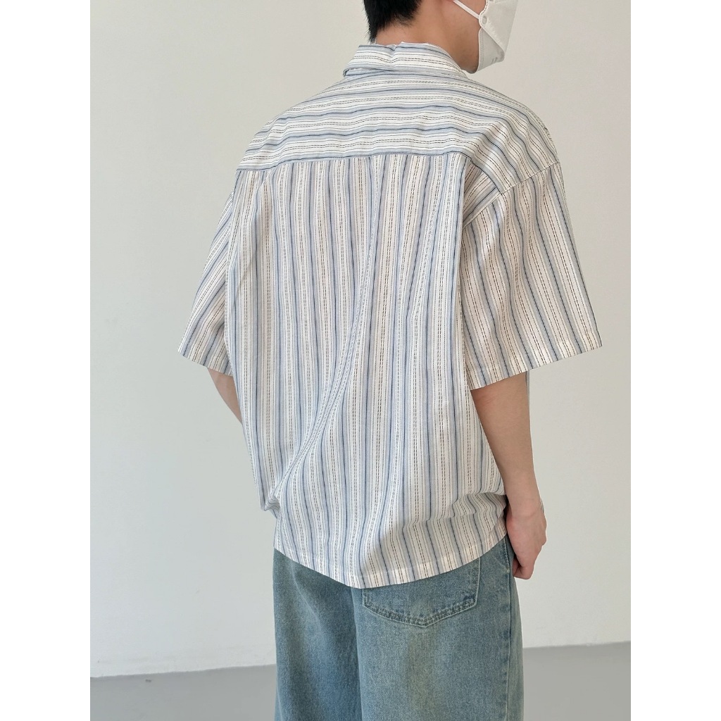 CLIFF เสื้อเชิ้ตผู้ชาย แขนสั้นลายทาง แมทช์ลุคง่าย แบบหลวม แฟชั่น