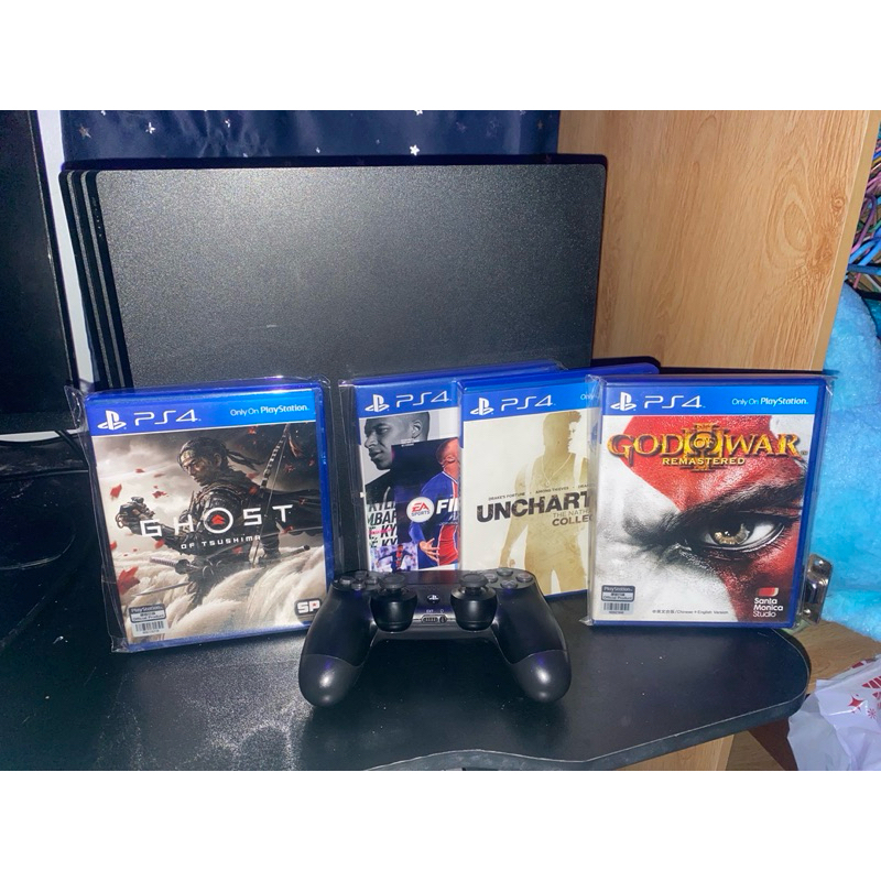 PS4 PRO มือสอง สภาพดี