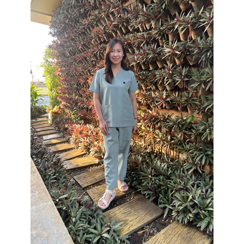 Dsign scrub ชุดสครับคอวี unisex สี Pistachio รุ่น Colorful’s Colection