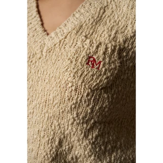 Rally RM V Knitted Crop - เสื้อ Crop แขนสั้นคอวี
