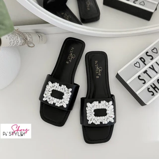 🌻 รองเท้าแตะเพชรเทียม 4 สี งานหนังนิ่ม พร้อมส่ง (36-45)