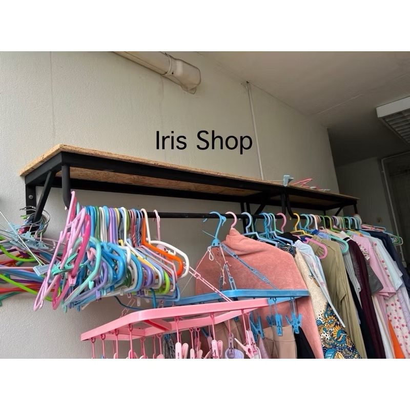 ชั้นวางของ+มีที่แขวนเสื้อผ้า 2in1 ติดผนัง สไตล์ลอฟท์ มีไม้ให้เลือก2อย่าง ไม้พาราประสานกับไม้osb