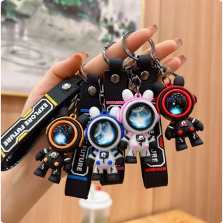 [COD พร้อมจัดส่ง] พวงกุญแจนักบินอวกาศ พวงกุญแจรถสร้างสรรค์ กระเป๋าของขวัญคู่รัก จี้กรณีโทรศัพท์มือถือ