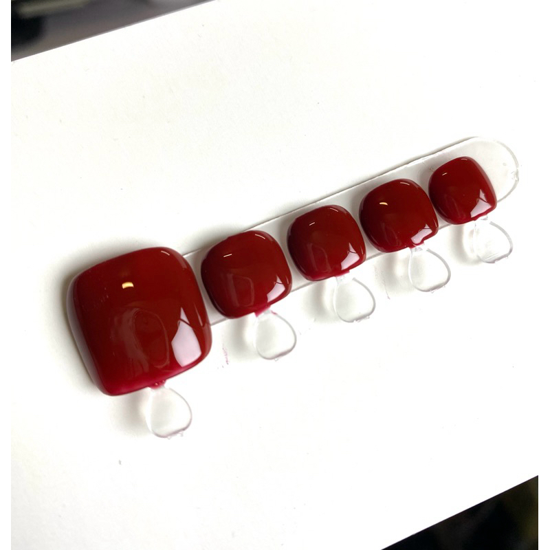 เล็บปลอมเล็บเท้าสีเเดงเข้ม🍒 จัดส่ง1-2วัน🚚