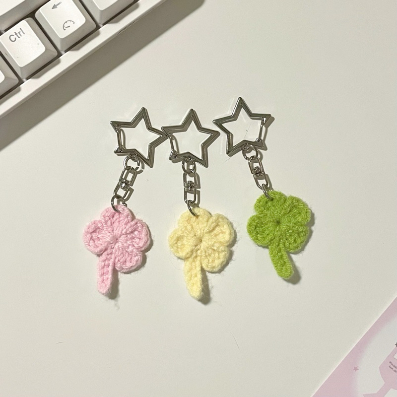 Clover keychain 🍀 | พวงกุญแจใบโคลเวอร์