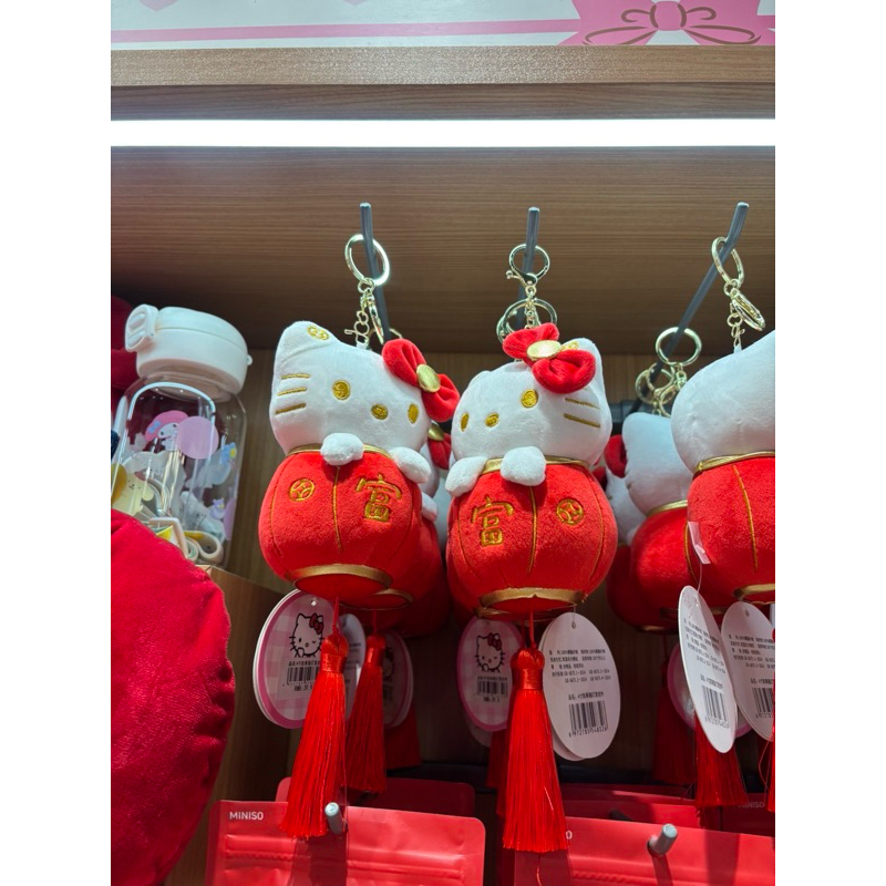 พวงกุญแจ kitty ตรุษจีน 2025 สีแดง
