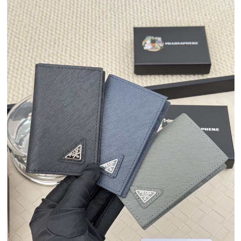 พร้อมส่ง (1:1 Hi end grade) กระเป๋าตังค์+บัตรแบบพับ 2 ตอน Bi-Fold Saffiano Card Wallet