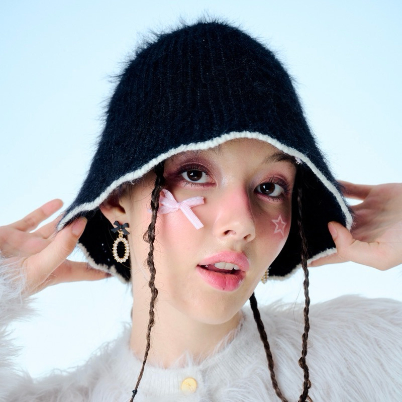 *ส่งต่อ* umore.made หมวกไหมพรมผสมวูลสีดำ