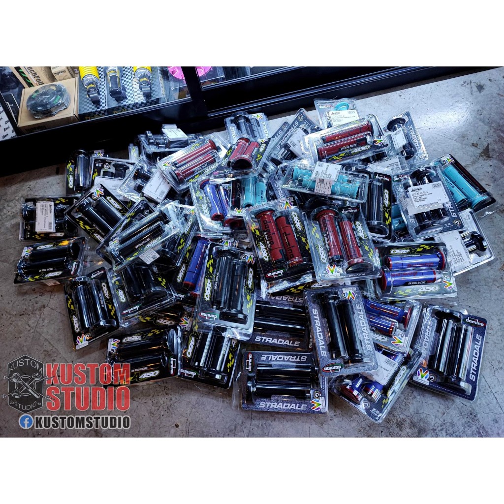 Domino ปลอกแฮนด์ รุ่น Racing / A450 / A260+ / Camo Style / Stardale สำหรับรถในหลายๆยี่ห้อ