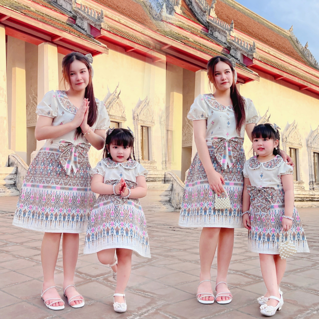 ชุดไทยคู่แม่ลูก งานผ้าฝ้ายพิมลายไทยแขนตุ๊กตา