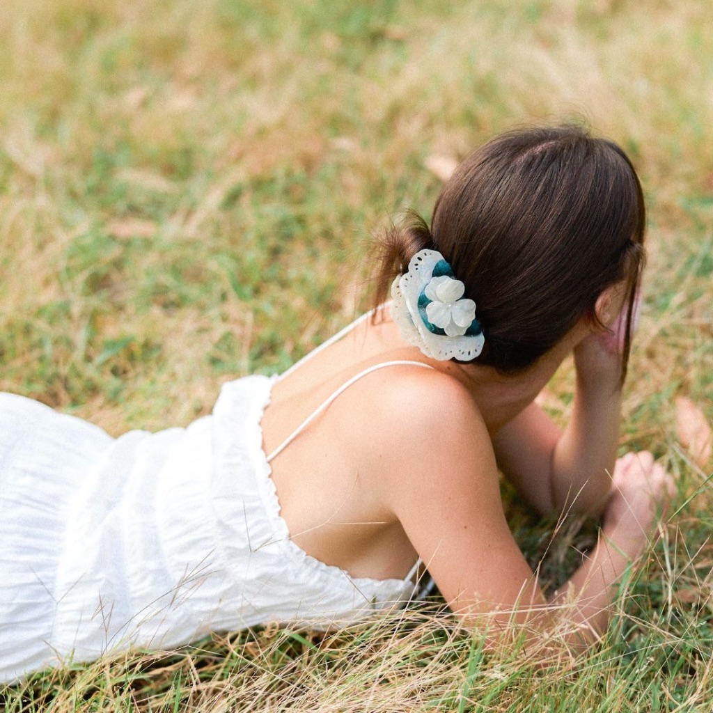 พร้อมส่ง VARY MUCH  กิ๊บติดผม Hair Claw & Hair Clip Original design VARYMUCH by VARYWELL FLORAL LACE