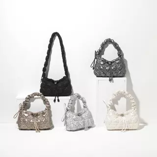 CARLYN กระเป๋า Joy H74111010 SS24