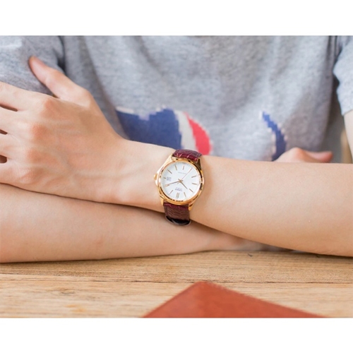 Casio Standard นาฬิกาข้อมือผู้ชาย สีขาว/น้ำตาล สายหนัง รุ่น MTP-1183Q, MTP-1183Q-7ADF,MTP-1183Q-7A
