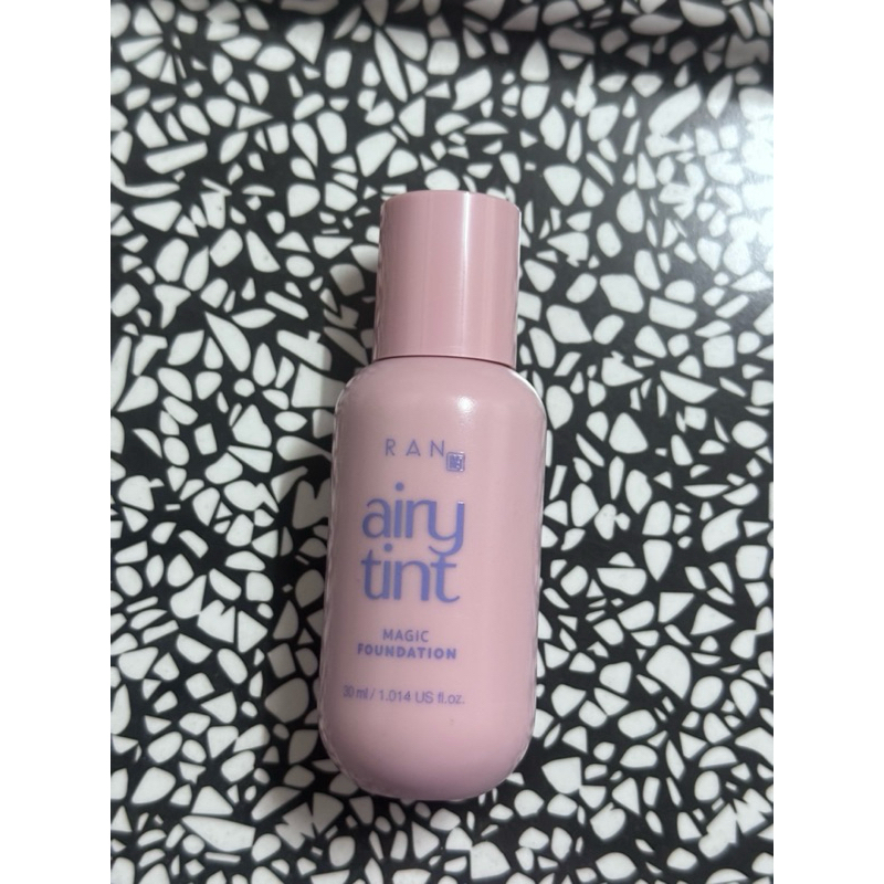 รองพื้นairy tintแบรนด์ run