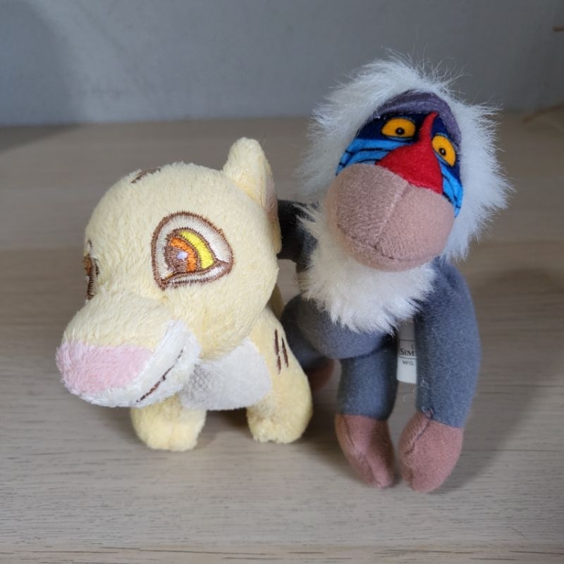 พวงกุญแจ Lion king และลิง Rafiki (ขายเป็นคู่)