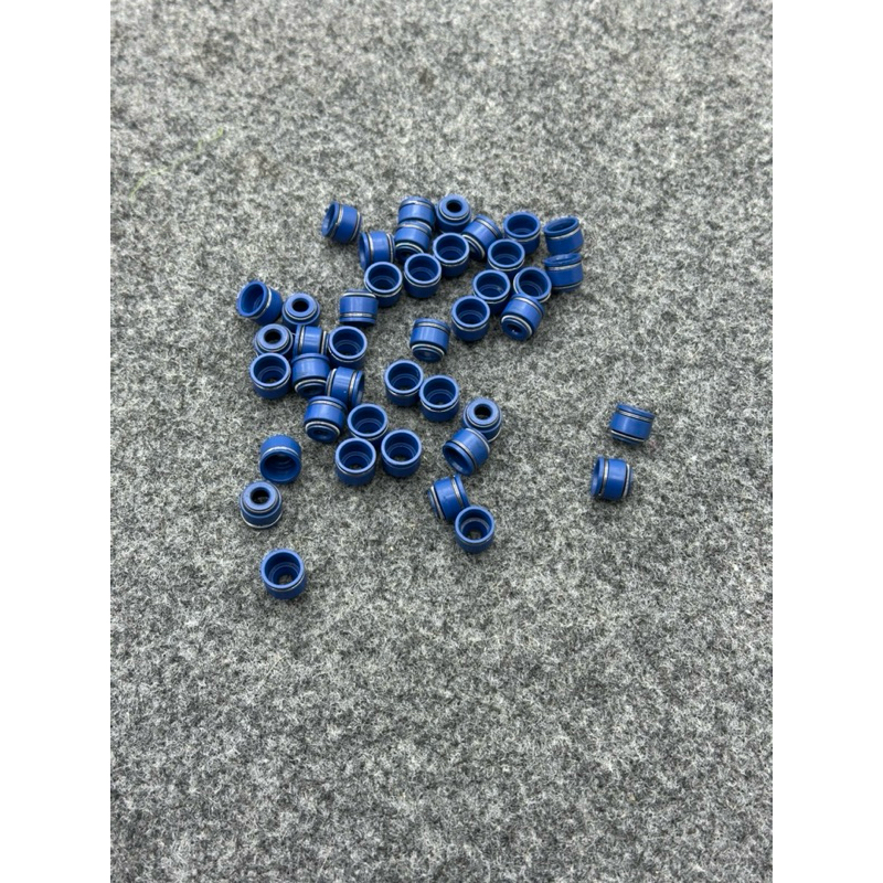 ซีลก้านวาล์วใส่ฝาสูบ4วาล์วใส่ฝาสูบ4วาวmio/4V-110i/4V-125/4V-เวฟ100/4V ราคาต่อ1ชุดใน1ชุดมีซีล4ตัว