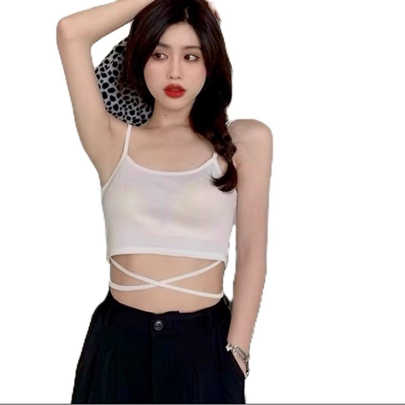 เสื้อสายเดี่ยวครอปไขว้ผูกหลังเลือก ไขว้พันเอว และผูกหลัง ครอปเก๋ๆ ขนาดฟรีไซด์ อกยืดได้ 30-34 ใส่แนบตัว เข้ารูป