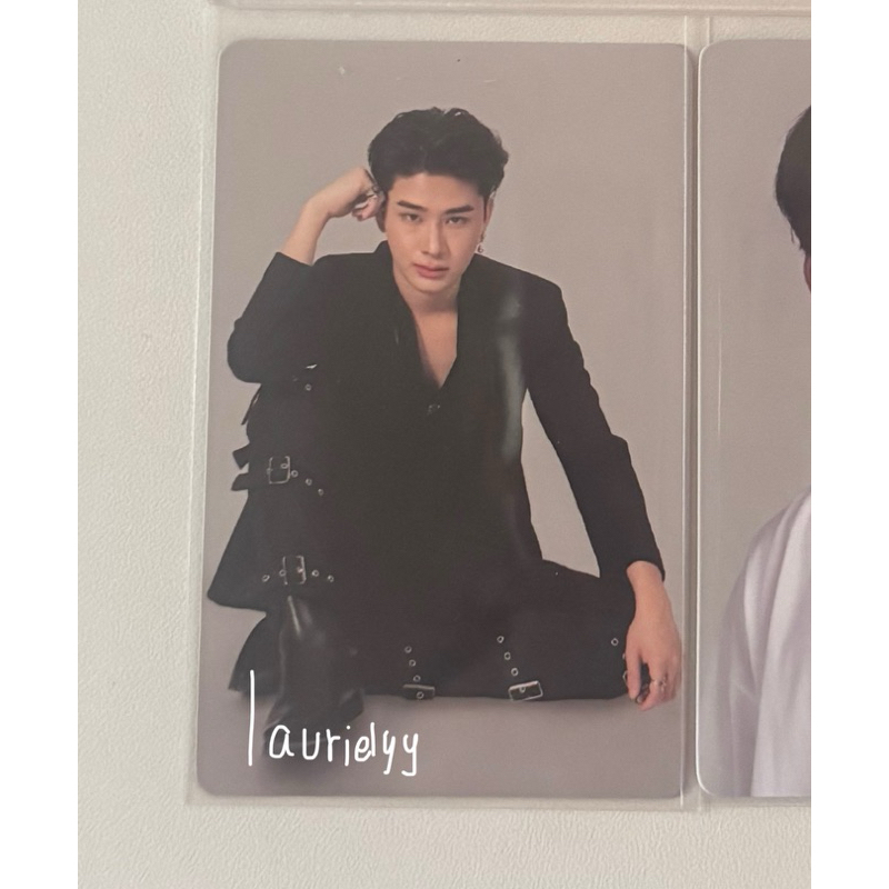 bus debut photocard ไทยนั่ง