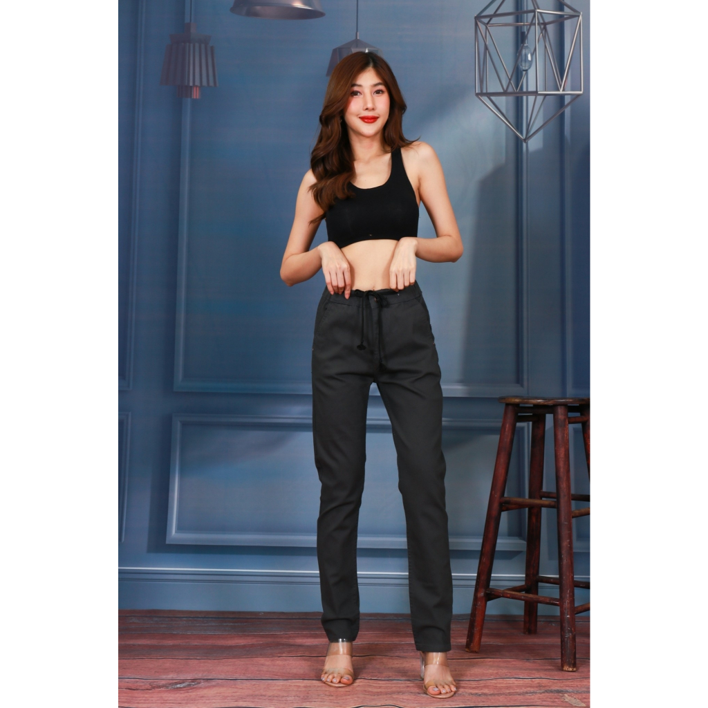 (พร้อมส่ง) NANAZAZA – ZA159 เอวผูกขาปล่อยเดฟผ้ายืดนิ่มใส่ได้ทั้งชายและหญิง