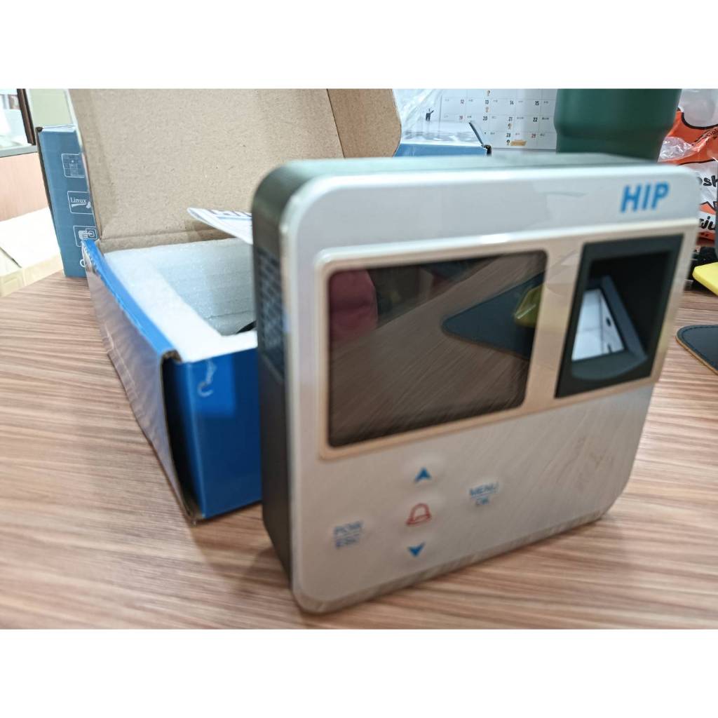 เตรื่องลงเวลาพร้อมควบคุมประตู ด้วยลายนิ้วมือหรือบัตร HIP CI805U