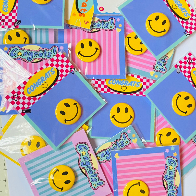 เข็มกลัดหน้ายิ้มของปัจฉิม😊พร้อมส่ง
