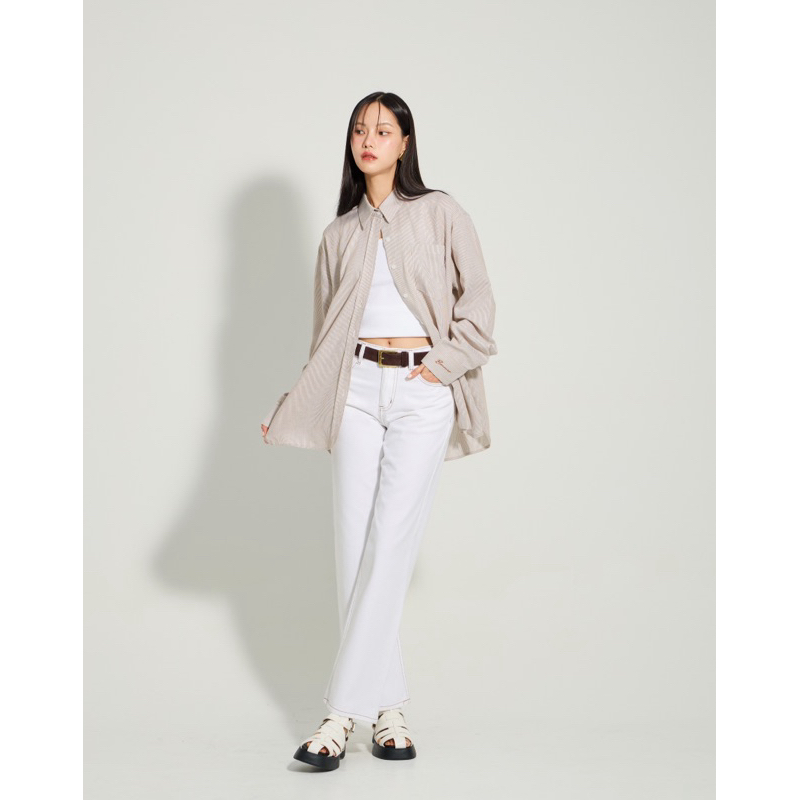 BOURNES - White Motion Straight Jeans ยีนส์ทรงกระบอก
