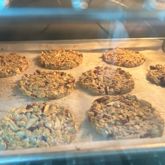 คุกกี้ข้าวโอ๊ตคลีน👍 ::ไร้แป้ง::ไร้น้ำตาล โปรตีนสูงคุมน้ำหนัก ((กล่องขาว 8ชิ้น)) - รูปที่ 3