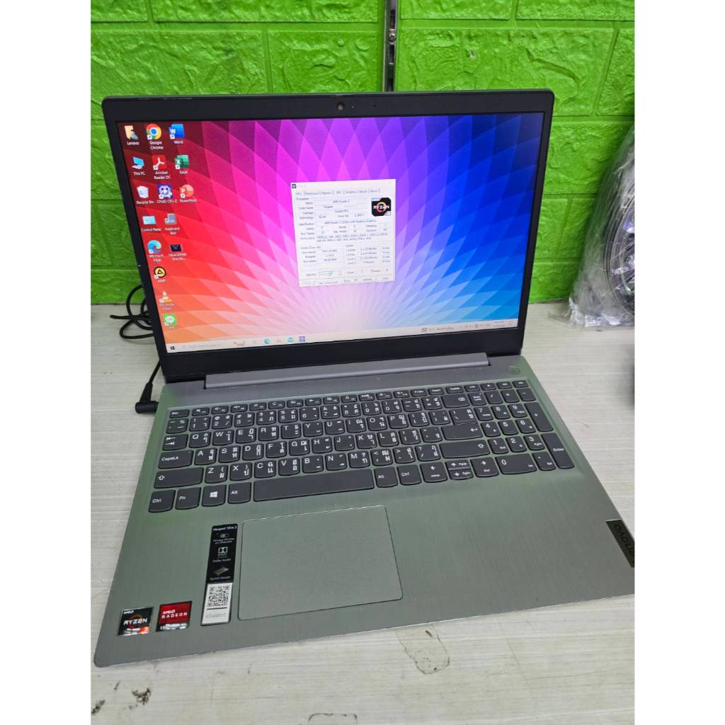 LENOVO IDEAPAD3 จอFULL HD 15นิ้ว CPU: AMD RYZEN3 RAM4 SSD M.2 512GB GPU: AMD RADEON