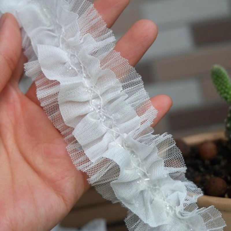 ลูกไม้ระบาย ลูกไม้แต่งชาย ใช้ตกแต่งเสื้อผ้า กระเป๋า ใช้diy 🌟กว้าง4.5ซม.