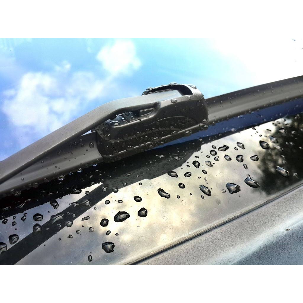 ที่ปัดน้ำฝน ใบปัดน้ำฝน ซิลิโคน ตรงรุ่น Honda City 2009 ไซส์ 24-14 ยี่ห้อ CLULA การปัดที่ดีเยี่ยมแนบติดกระจก - รูปที่ 3