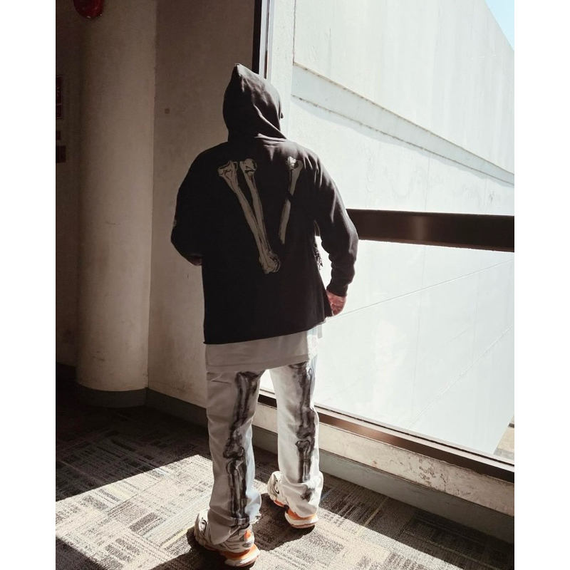 [ของแท้💯%]VLONE SKELETON HOODIE BLACK