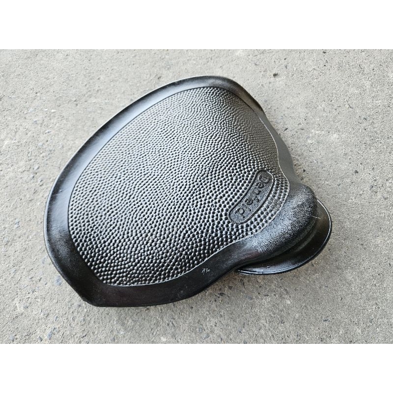 เบาะเดี่ยว เฉพาะบน ไม่มีขา แท้มือสอง Denfeld เดนฟิล BMW R26 R27 R50 ไม่มีขาด