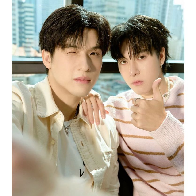 รูปโพลารอยด์ สกายนานิ 32 ใบ แถมฟรีซองใสทุกภาพ #skywongravee #hirunkit_ #skynani #สกายนานิ - รูปที่ 4