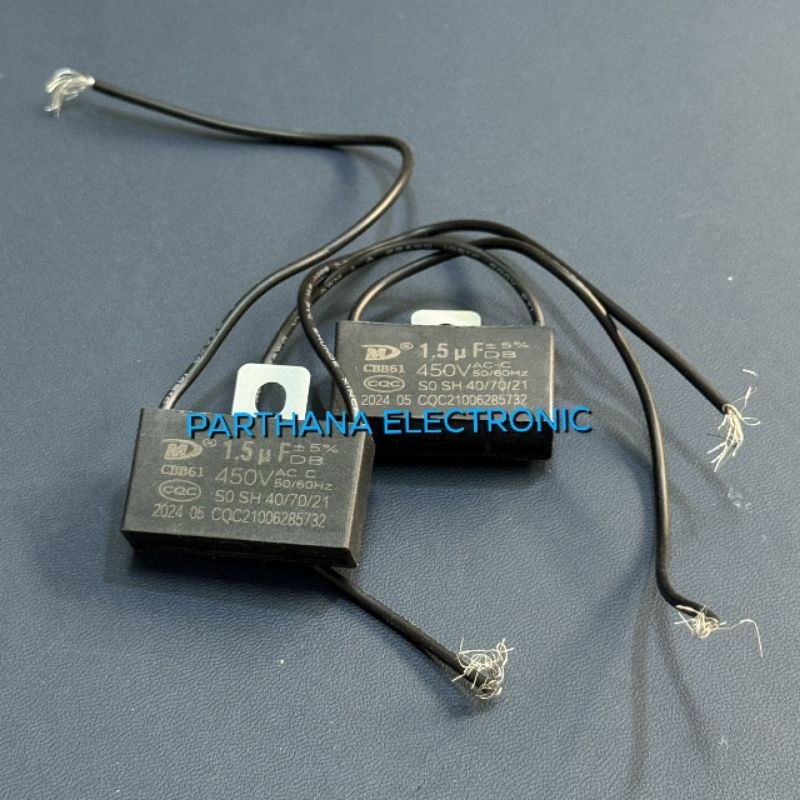 CBB61 1.5UF 400VAC 450VAC มีสาย ตัวสี่เหลี่ยม