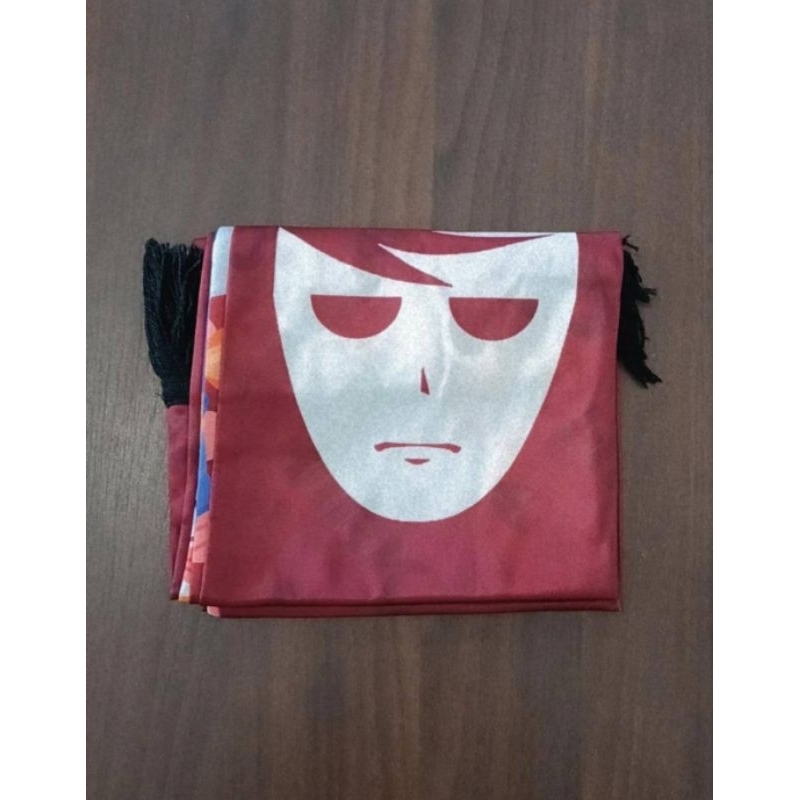 ผ้าพันคอ HRK (พื้นแดงหน้าขาว)