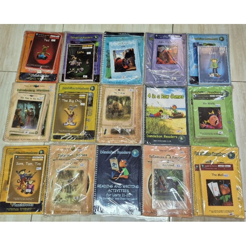 Phonics books by Phonics books Co. UK