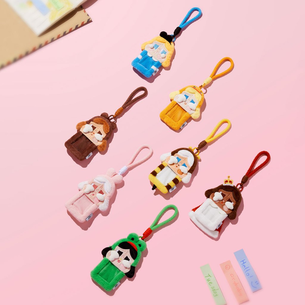 (โค้ดแฟชั่นลด30%) [กล่องสุ่ม] กระเป๋าใส่บัตร พวงกุญแจ : POP MART CRYBABY Crying Again Series-Card Holder Blind Box