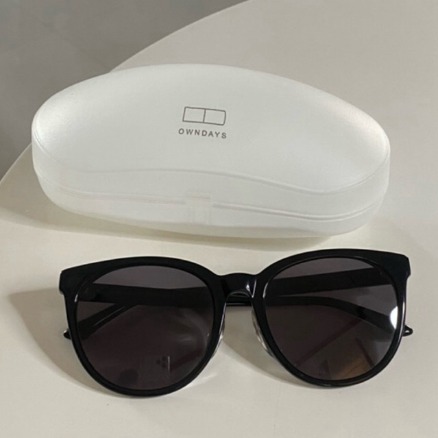 ส่งต่อแว่นกันแดด Ownday ของแท้ สีดำ สภาพดีมาก