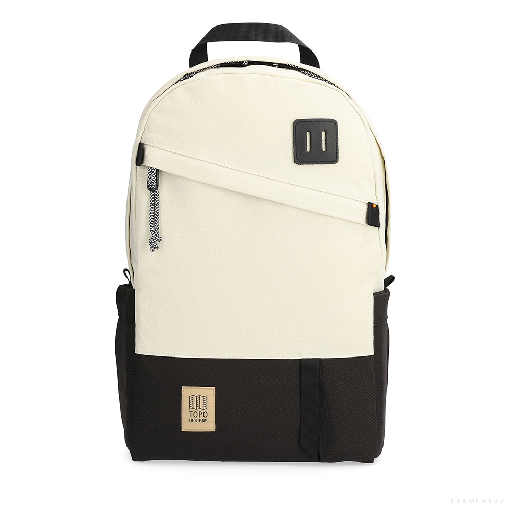 Topo Designs กระเป๋าเป้สะพายหลัง รุ่น DAYPACK CLASSIC BONE WHITE/BLACK