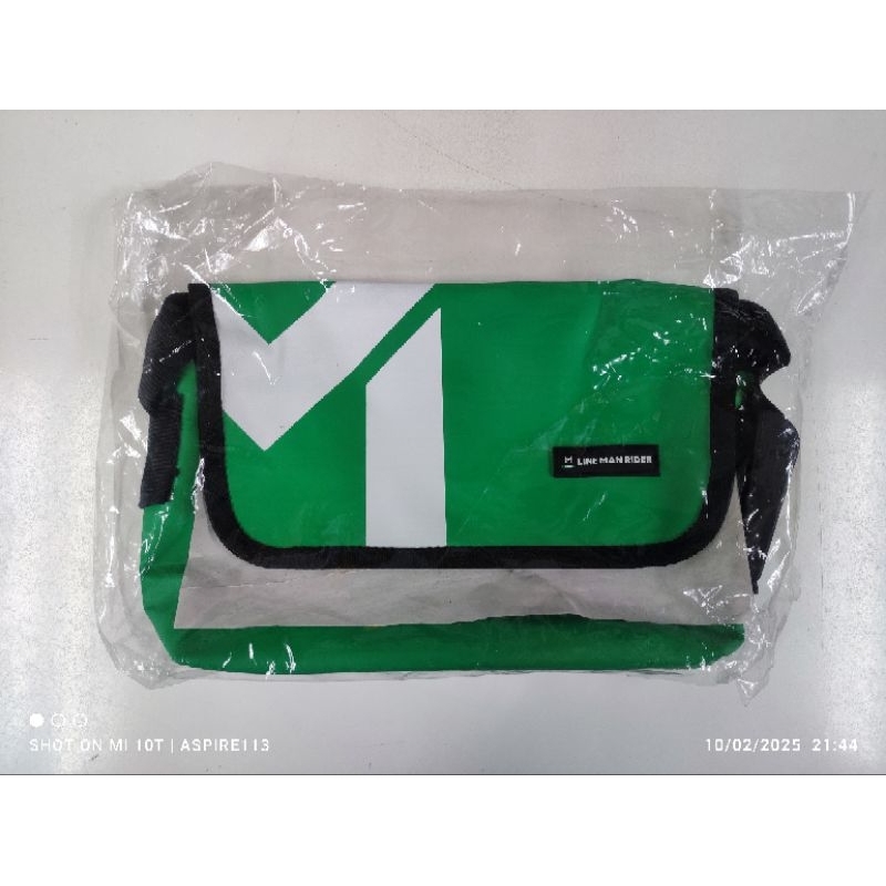 กระเป๋าสะพายข้าง LINE man ลิขสิทธิ์