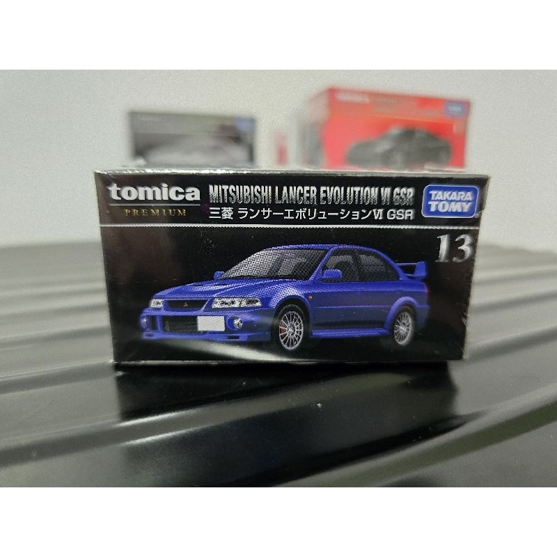 Tomica Mitsubishi Lancer Evolution VI GSR.