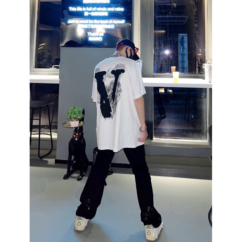 [ของแท้💯%]VLONE SMOKE DEMON ANGEL WHITE  TEE