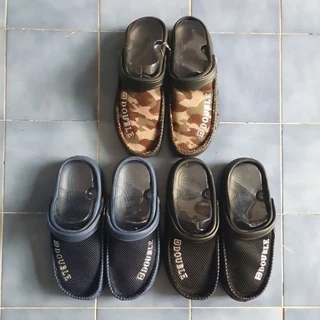 รองเท้ายางเบา หน้าผ้า ทรงหัวโตมีสายรัดด้านหลัง พร้อมส่งค่ะ