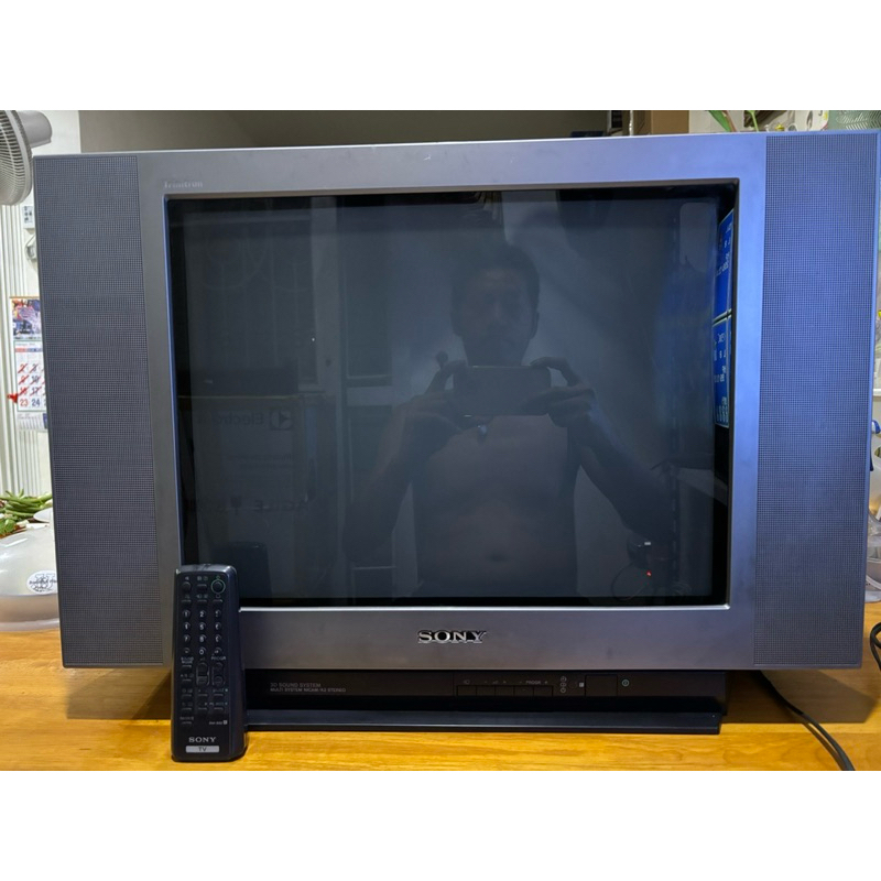 Sony Trinitron CRT TV 21 inches woofer