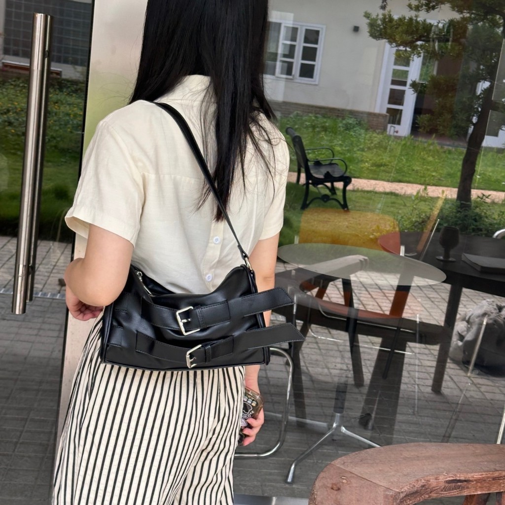 Mu Mu Brand "H702" กระเป๋าสะพายข้าง