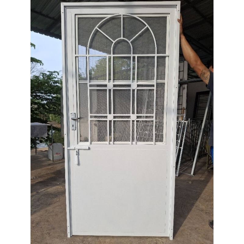 เหล็กดัดประตู ✅️พร้อมมุ้งลวด ✍️ขนาดสามารถสั่งทำได้รายละเอียดทักแชท