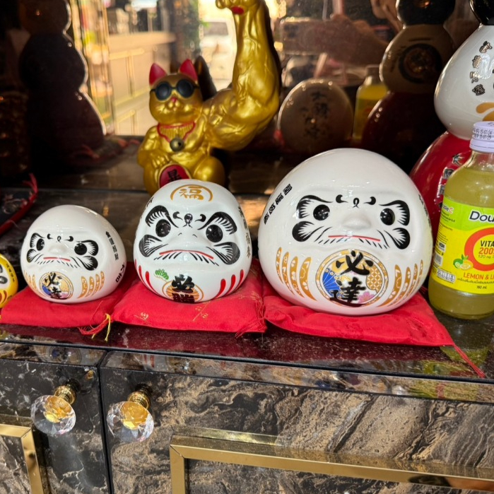 ดารุมะ “สูง 9.5cm” Daruma ตุ๊กตามงคลขอพรให้สมหวัง โชคดี ค้าขาย เฮงเฮง ร่ำรวย กระปุกออมสินนำโชค ราคา ถูกที่สุด ดีลบีเคเค แกลเลอรีภาพที่ 7