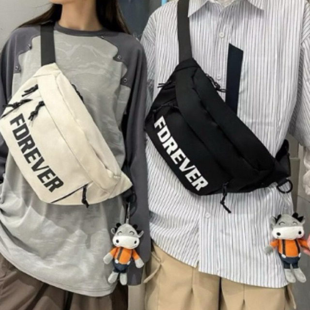 Q28 สีขาว•FOREVER แพ็คเอว, กระเป๋าเข็มขัดอินเทรนด์