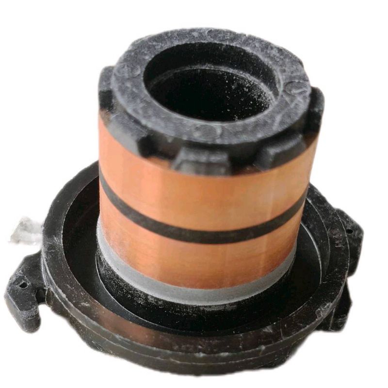 หัวคอมไดร์ชาร์จ Mitsubishi Strada2800 , Honda , Ford Ranger ขนาด รูใน 13.5mm. วงนอก 22.7mm. สูง 32mm. ราคาต่อ 1ตัว